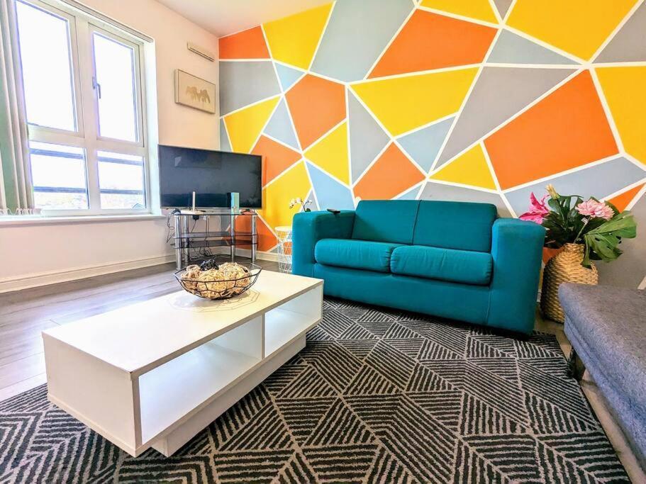 Апартаменты City Centre Comfort Нортхемптон Экстерьер фото